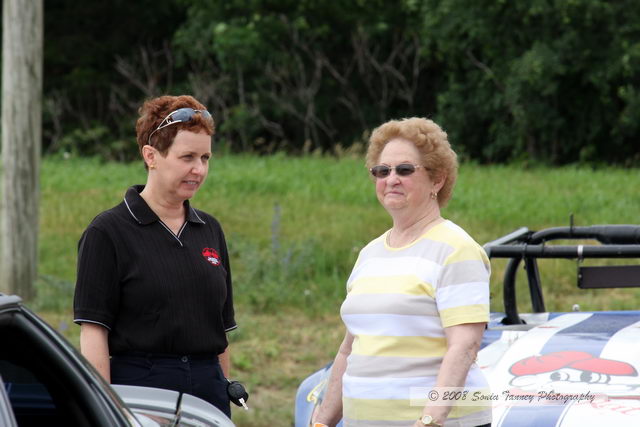 Paddock_2008_06_14_6359a.JPG