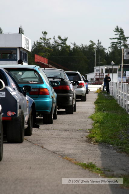 Paddock_2008_09_20_5100-web.jpg