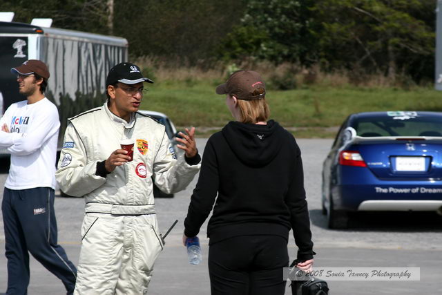 Paddock_2008_09_20_5245-web.jpg