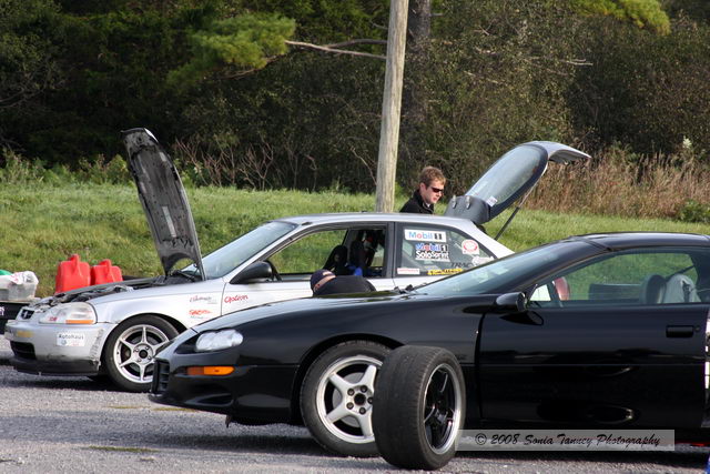 Paddock_2008_09_20_9522-web.jpg