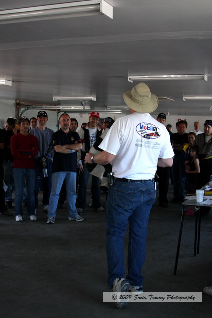 DriversMeeting-2009_07_05-SoloSprintEvent5_9090-web.jpg