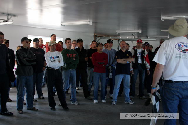 DriversMeeting-2009_07_05-SoloSprintEvent5_9093-web.jpg