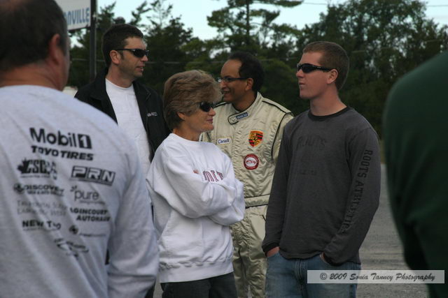 DriversMeeting_2009_09_12-SoloSprintEvent7_2550a.JPG