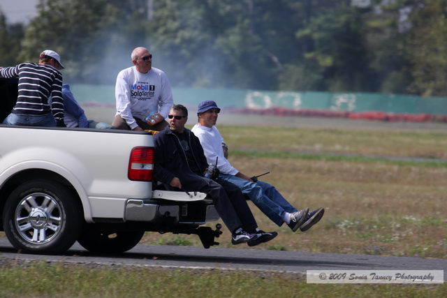 Paddock_2009_09_12-SoloSprintEvent7_4647a.JPG