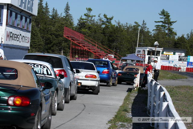 Paddock_2009_09_12-SoloSprintEvent7_7068a.JPG