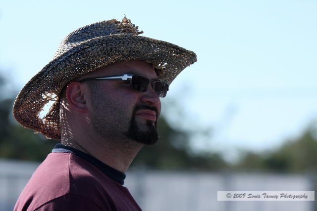 Paddock_2009_09_12-SoloSprintEvent7_7256a.JPG