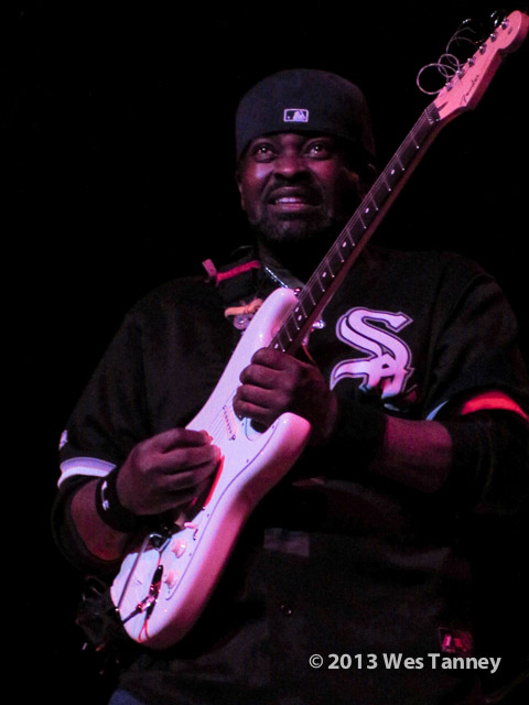 2013 04 20-BuddyGuy 1133-web