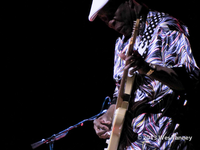 2013 04 20-BuddyGuy 1176-web