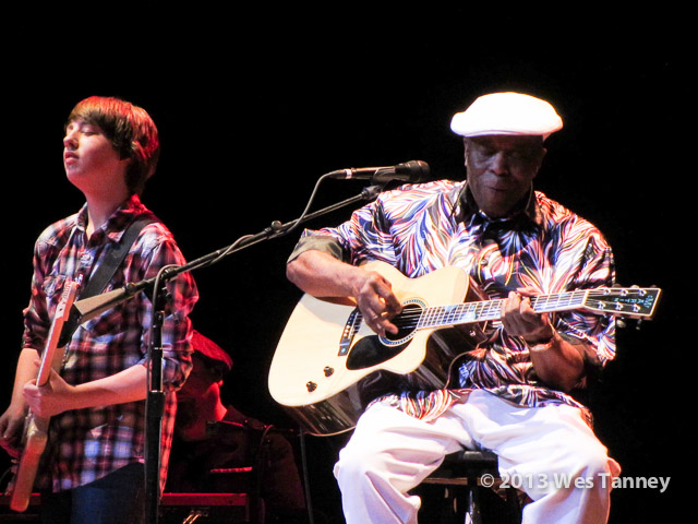 2013 04 20-BuddyGuy 1217-web