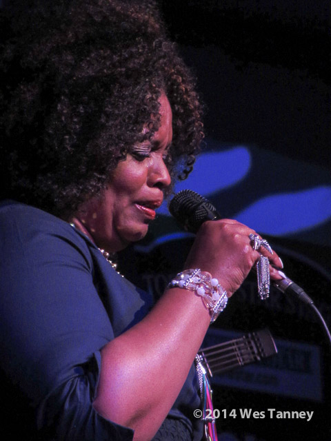 2014 06 24-DianneReeves 7383-web