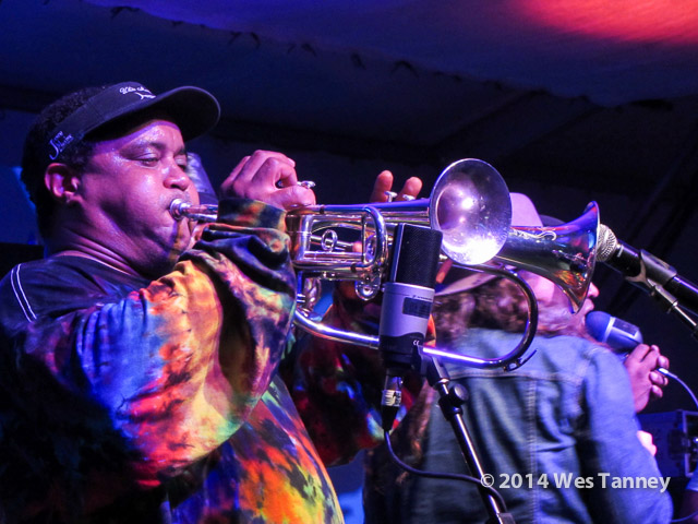 2014 06 25-DirtyDozenBrassBand 7603-web