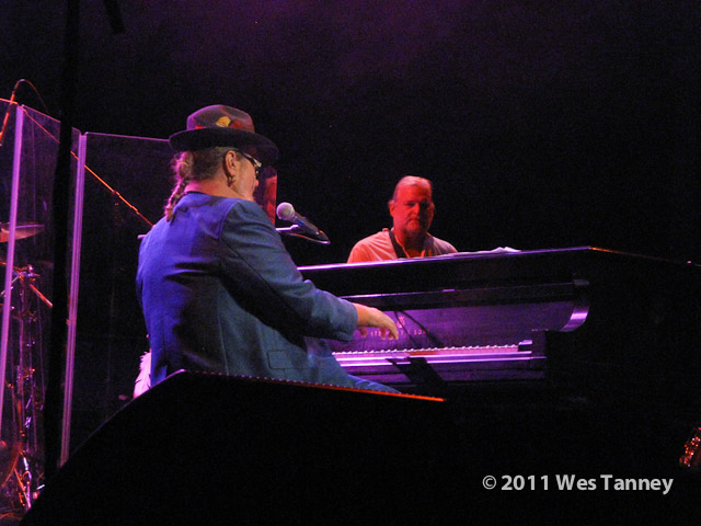 2011 08 12-DrJohn-3340-web