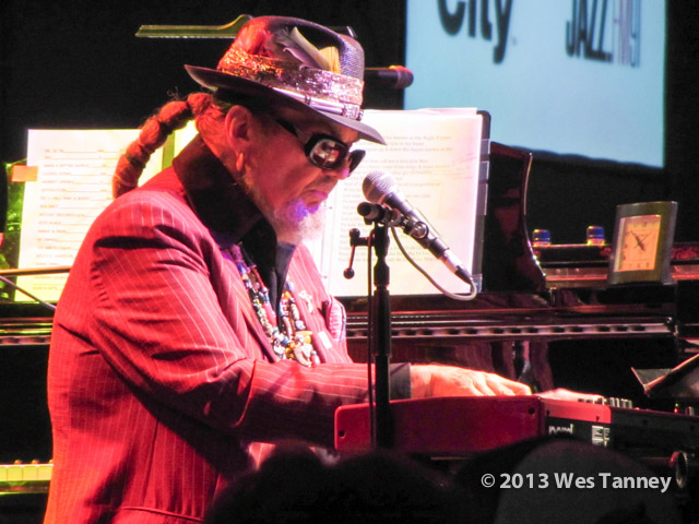 2013 06 22-DrJohn 1900-web