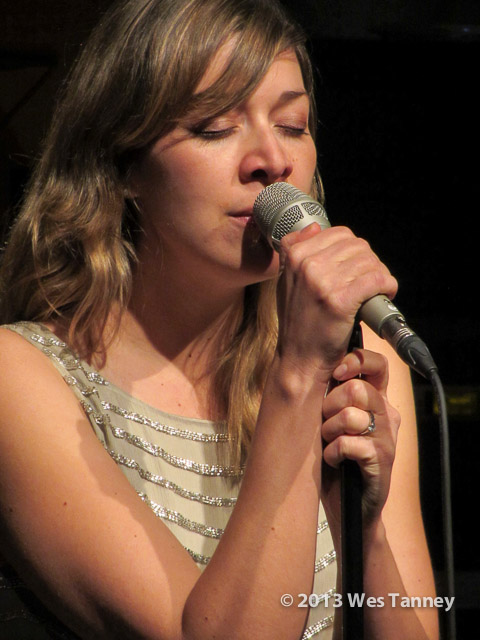 2013 02 18-JillBarber 0528-web