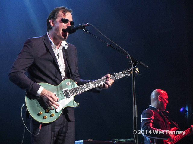 2014 05 24-JoeBonamassa 6126-web