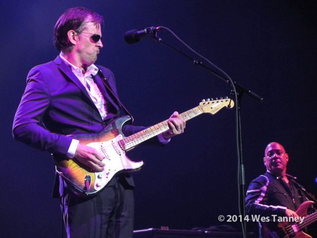 2014 05 24-JoeBonamassa 6154-web