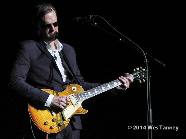 2014 05 24-JoeBonamassa 6187-web