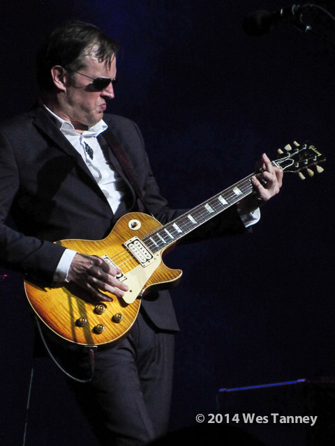 2014 05 24-JoeBonamassa 6193-web