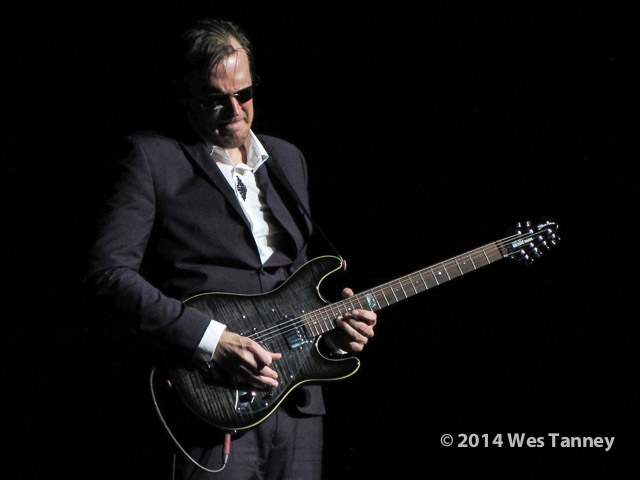 2014 05 24-JoeBonamassa 6281-web