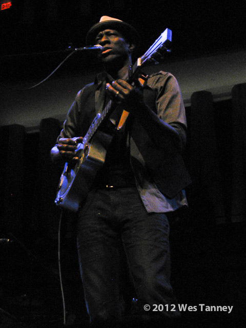 2012 11 08-KebMo 4282-web