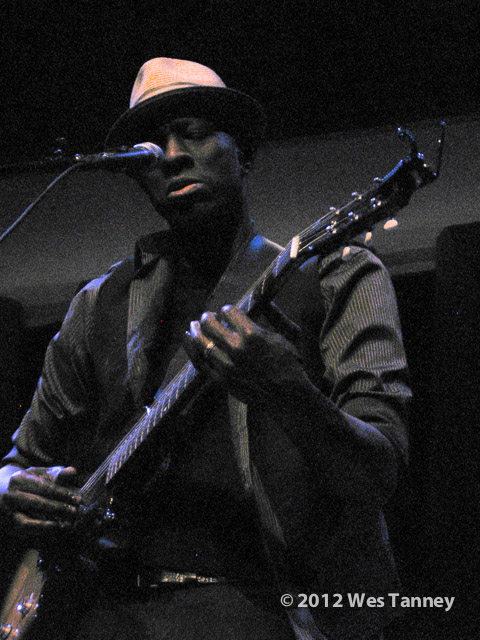 2012 11 08-KebMo 4298-web