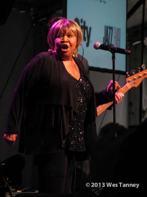 2013 06 22-MavisStaples 1727-web