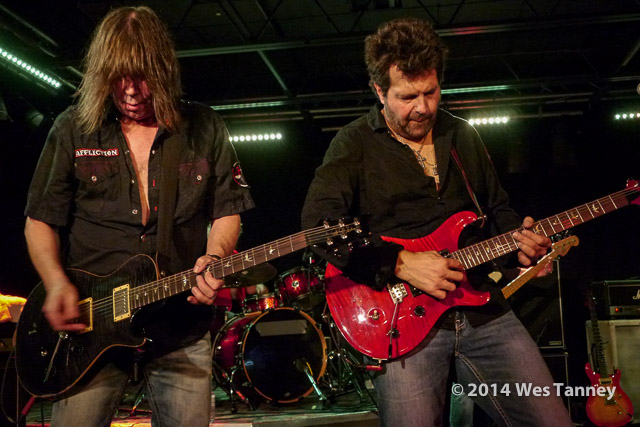 2014 08 15-PatTravers 1060370-web