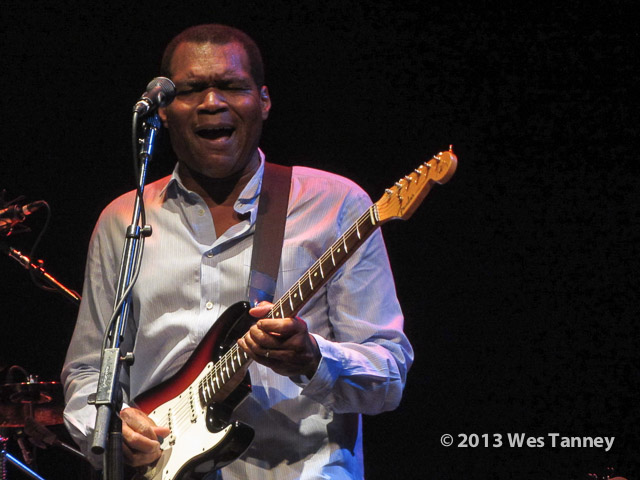 2013 10 22-RobertCray 4140-web