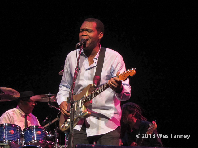 2013 10 22-RobertCray 4161-web