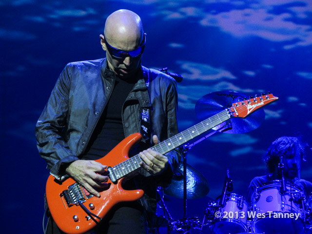 2013 10 11-JoeSatriani 3479-web