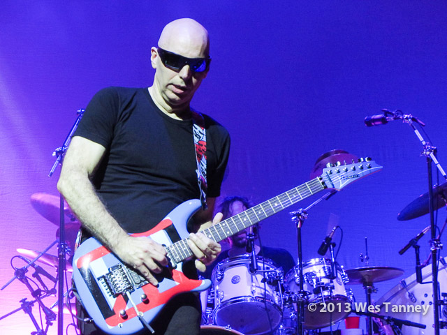 2013 10 11-JoeSatriani 3612-web