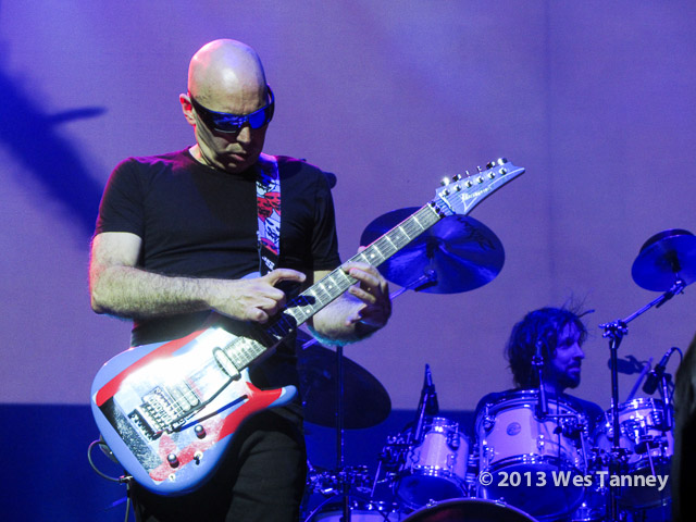 2013 10 11-JoeSatriani 3700-web