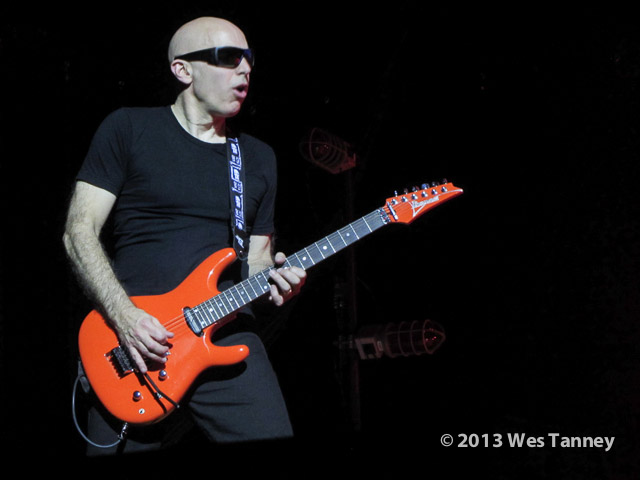 2013 10 11-JoeSatriani 3731-web