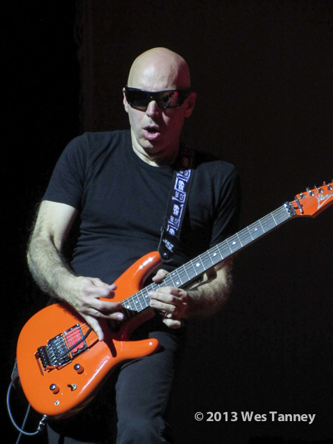 2013 10 11-JoeSatriani 3848-web