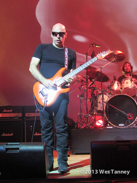 2013 10 11-JoeSatriani 3857-web