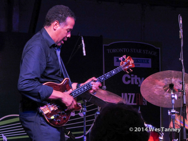 2014 06 28-StanleyClarke 8133-web