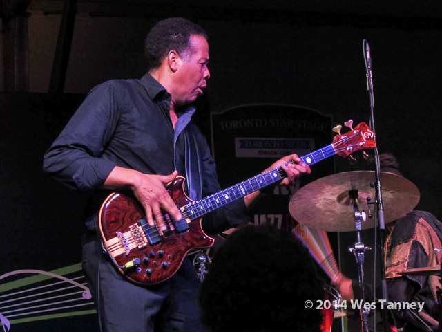 2014 06 28-StanleyClarke 8148-web