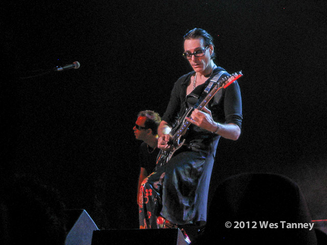 2012 09 20-SteveVai 3634-web-28100579