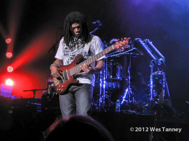 2012 09 20-SteveVai 3665-web