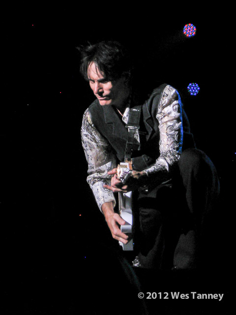 2012 09 20-SteveVai 3685-web