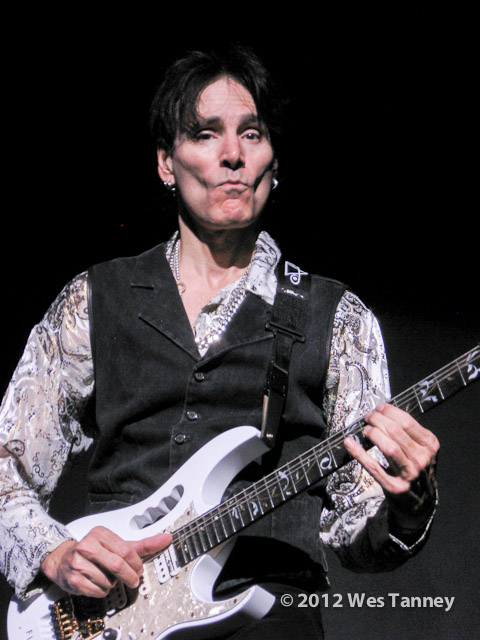 2012 09 20-SteveVai 3696-web