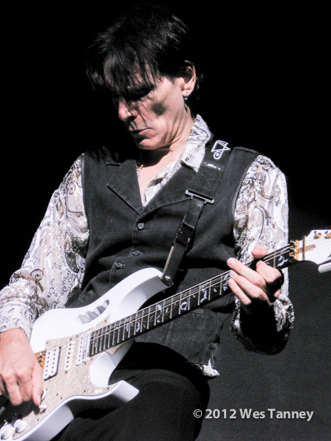 2012 09 20-SteveVai 3699-web