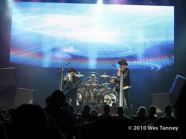 2010_09_09-ZZTop_2818-web.jpg