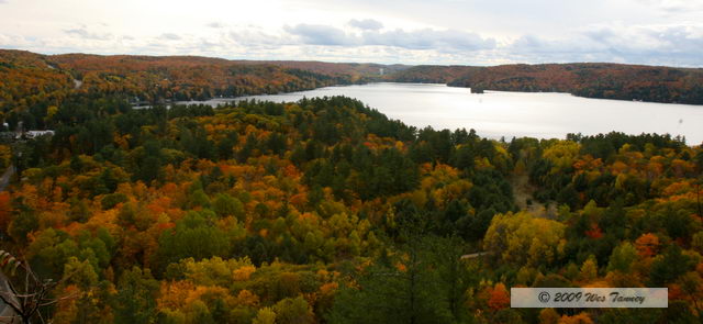 2009_10_12-Highway35FallColours_3568-web.jpg